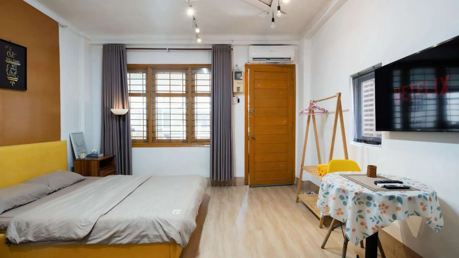 Lagom Studio 24 - Bathtub-Balcony, Nguyen Du, Ben Nghe Ward, Dist 1 Ho Chi Minh City 0*,