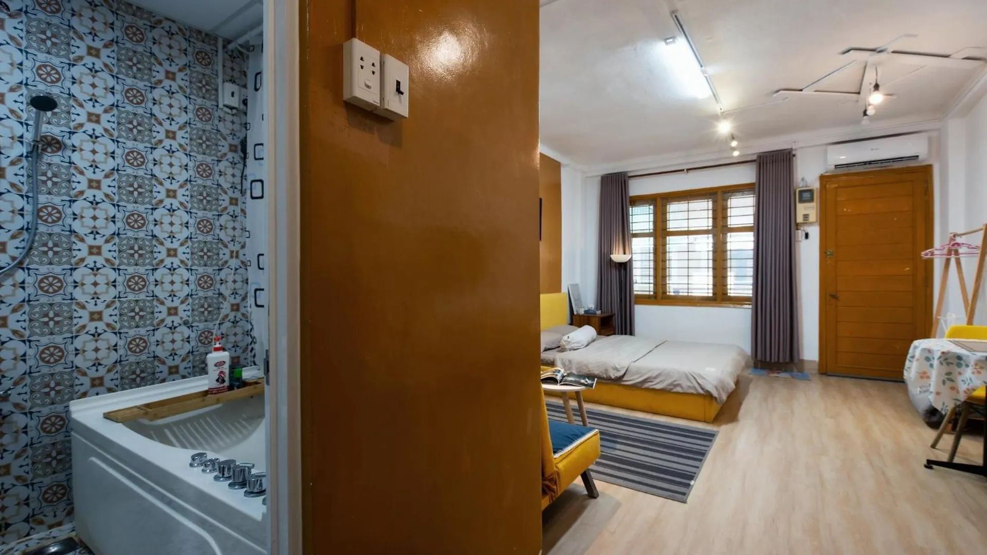 Lagom Studio 24 - Bathtub-Balcony, Nguyen Du, Ben Nghe Ward, Dist 1 Ho Chi Minh City 0*,
